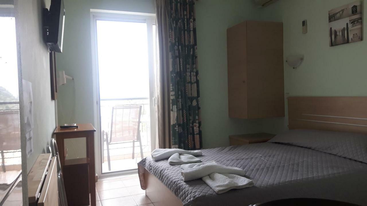 Ntemos Apartments Tolo Ngoại thất bức ảnh